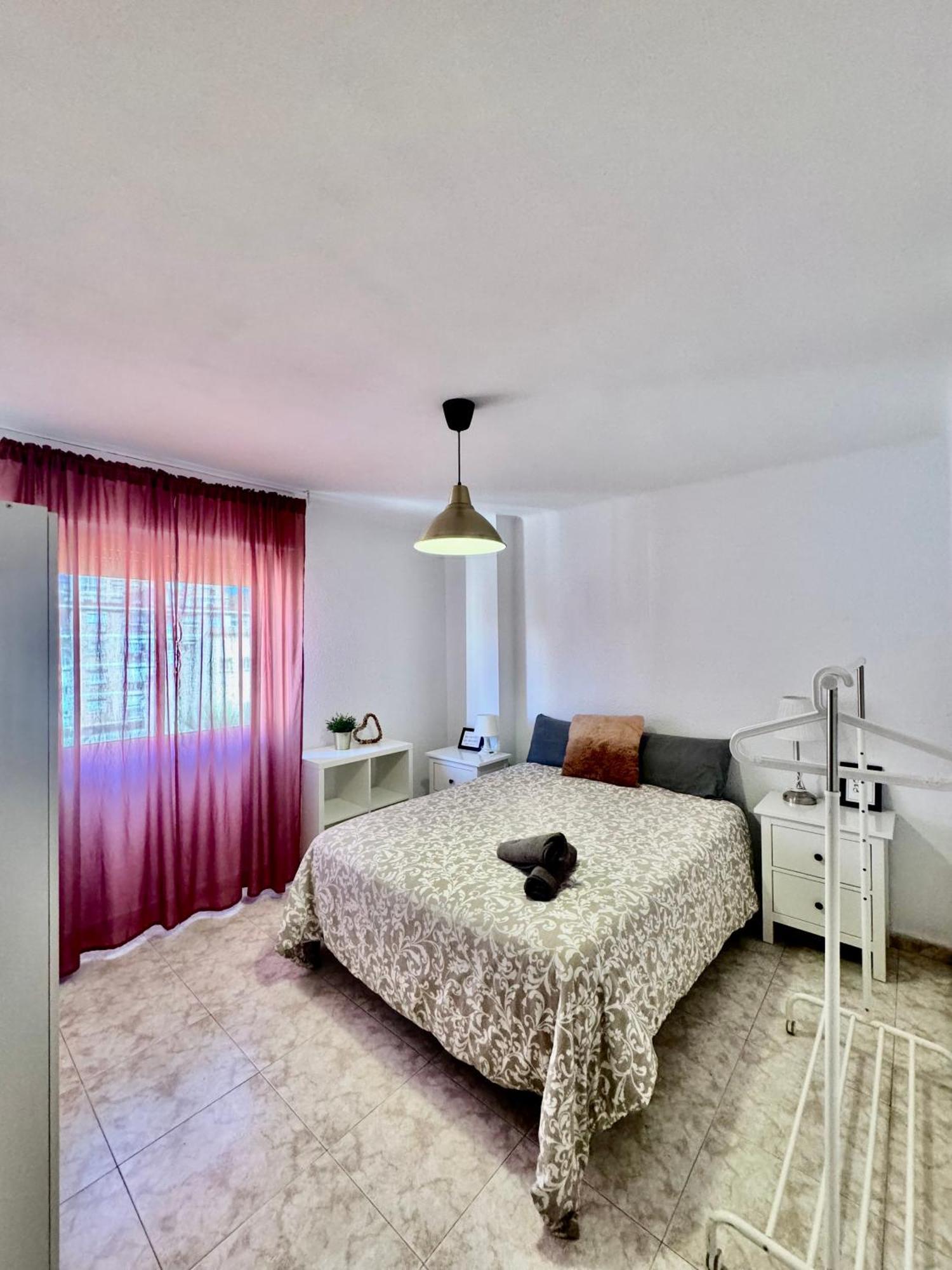 Acogedor Apartamento En Малага Екстериор снимка