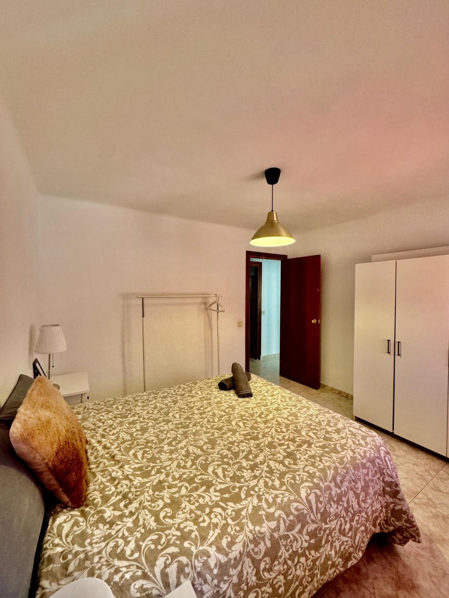 Acogedor Apartamento En Малага Екстериор снимка
