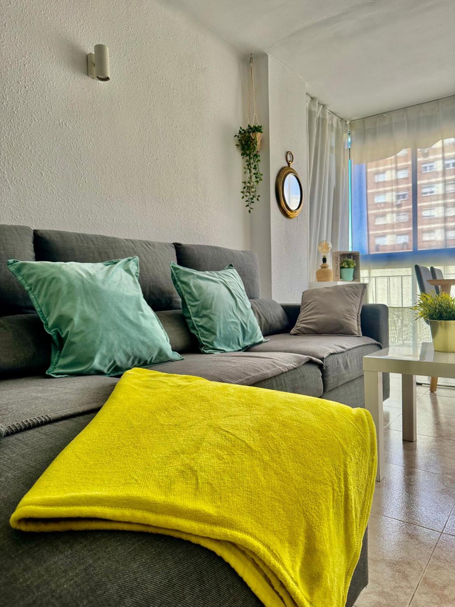 Acogedor Apartamento En Малага Екстериор снимка